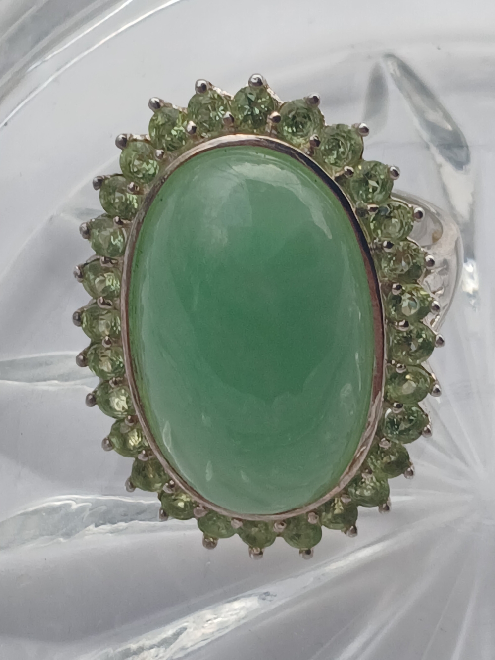 GSJ Sterling Silver Green Cabochon & Peridot Halo Cocktail Ring 925